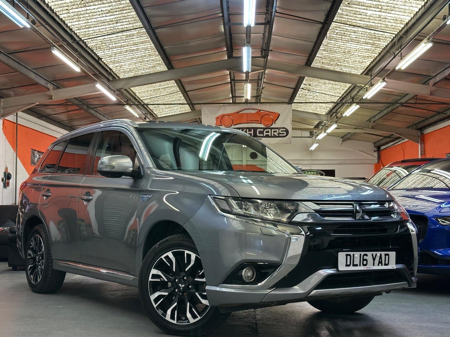Used Mitsubishi Outlander 2016 for sale - 76166707: Photo 1