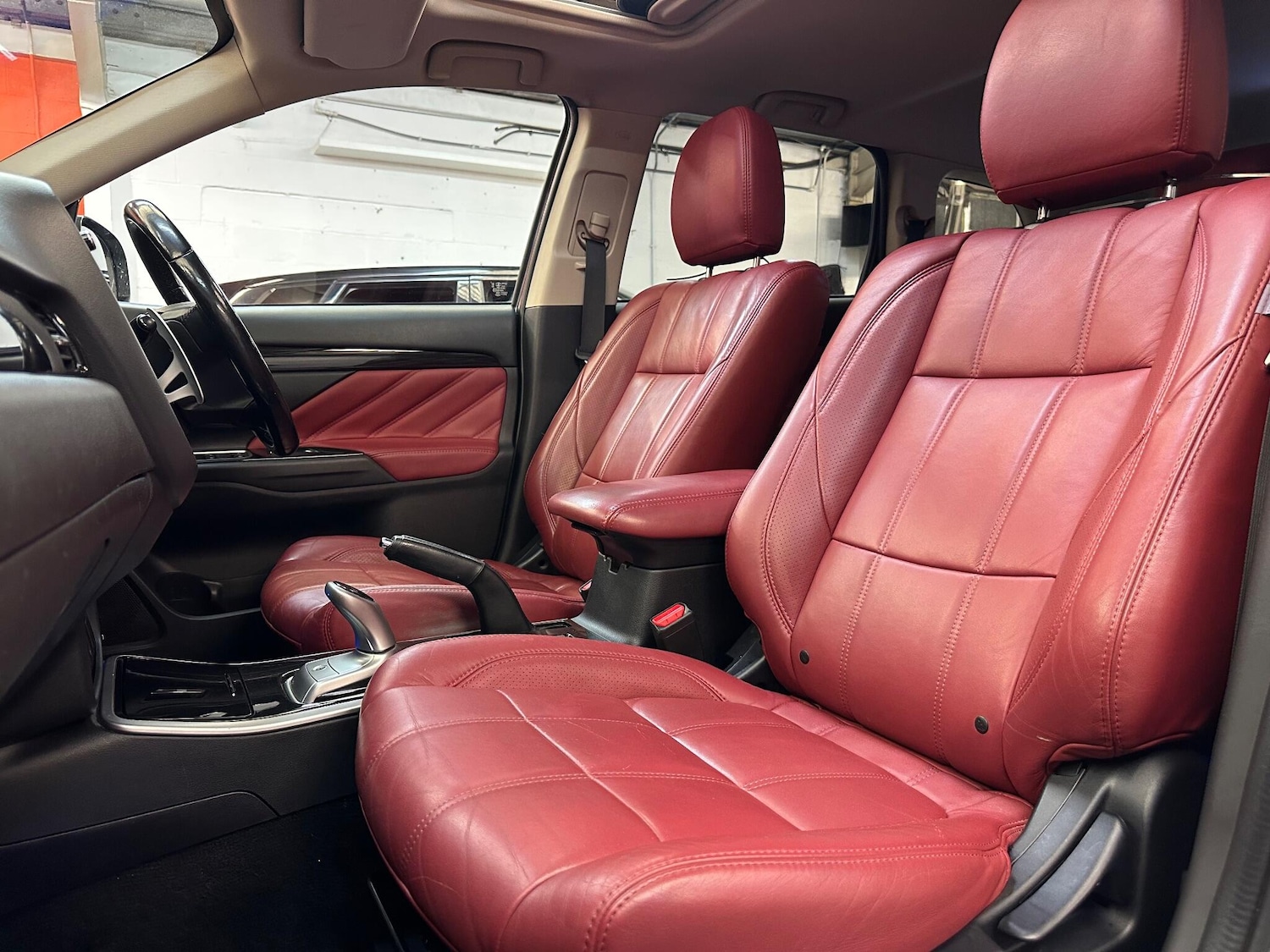 Used Mitsubishi Outlander 2016 for sale - 76166707: Photo 14