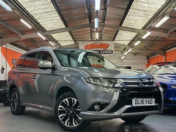 Mitsubishi - Outlander