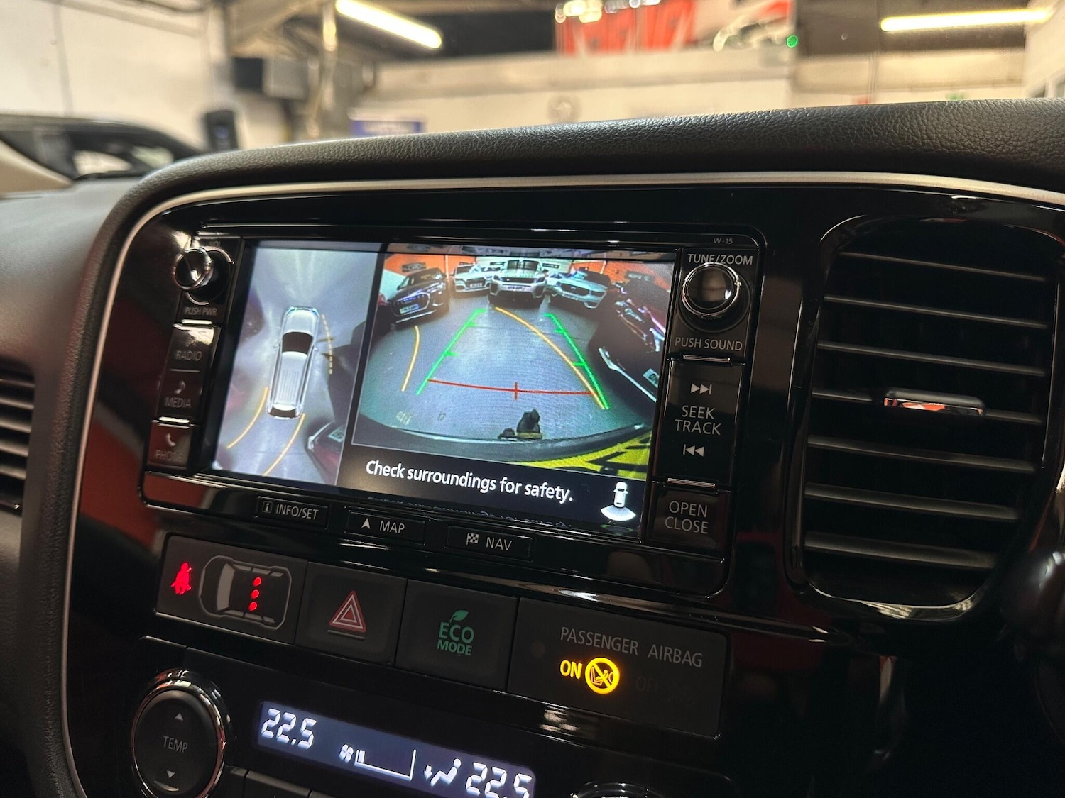 Used Mitsubishi Outlander 2016 for sale - 76166707: Photo 24