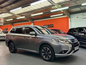 Used Mitsubishi Outlander 2016 for sale - 76166707: Photo 3