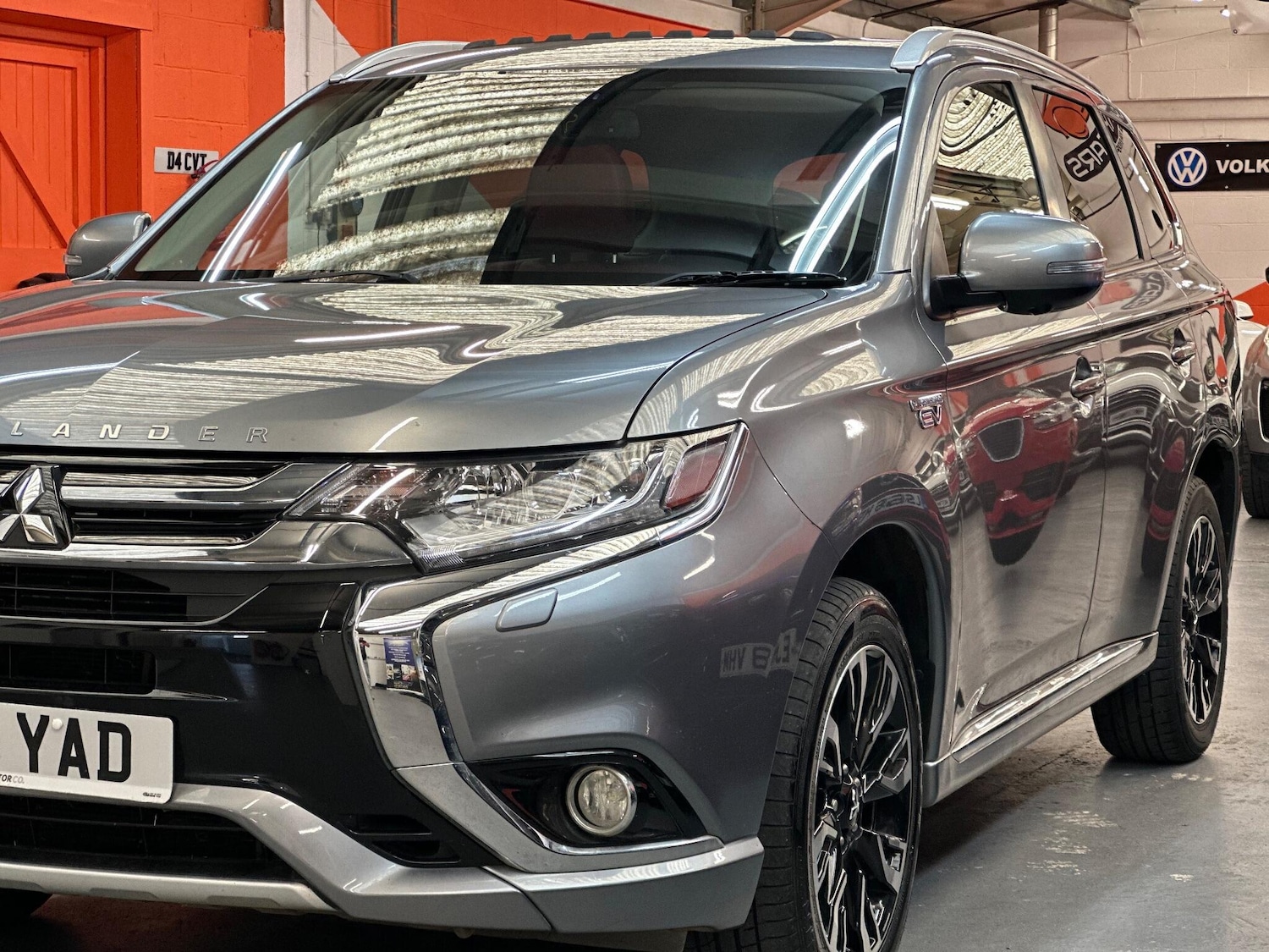 Used Mitsubishi Outlander 2016 for sale - 76166707: Photo 41