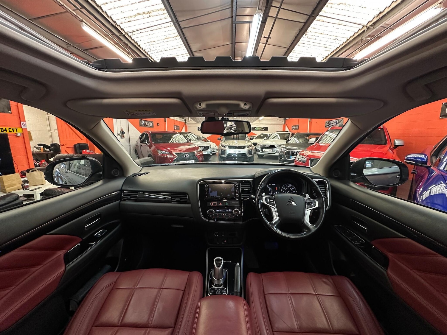 Used Mitsubishi Outlander 2016 for sale - 76166707: Photo 47