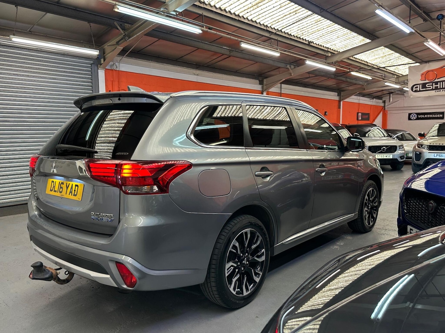 Used Mitsubishi Outlander 2016 for sale - 76166707: Photo 8