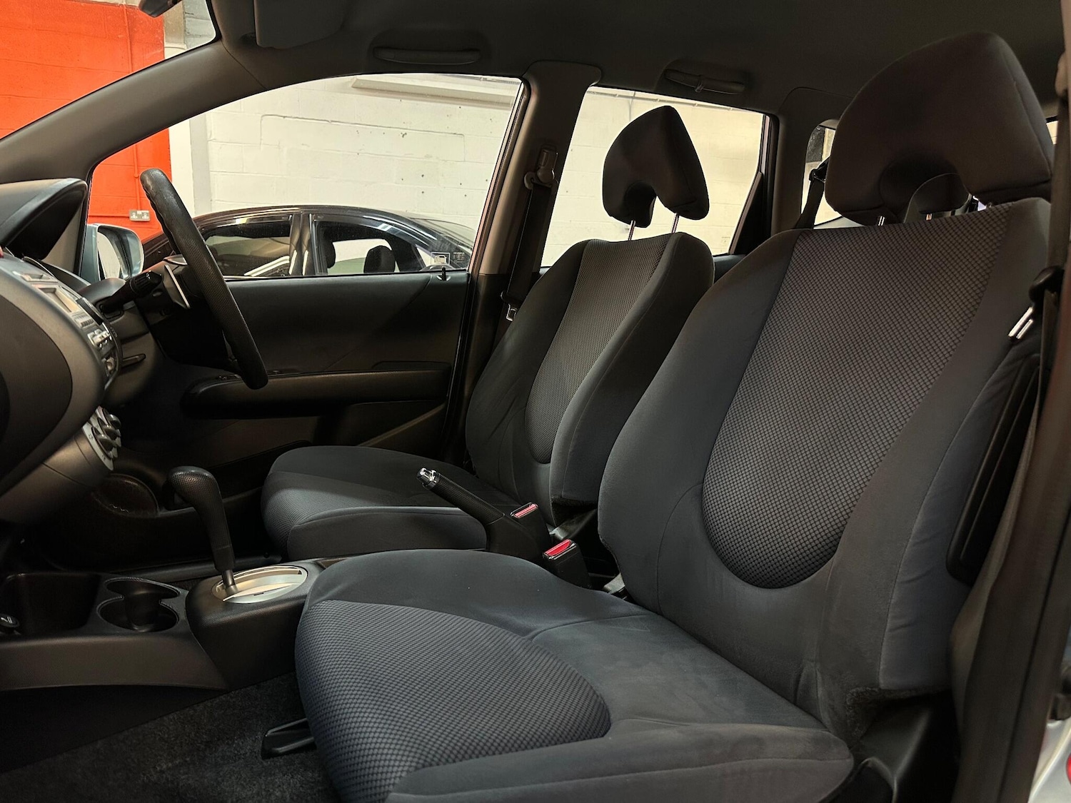 Used Honda Jazz 2006 for sale - 77330373: Photo 16