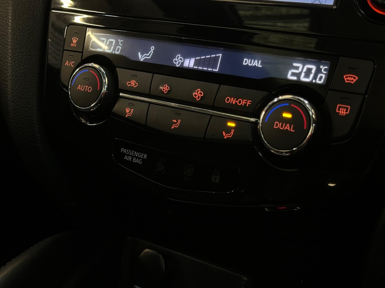 Used Nissan Qashqai 2015 for sale - 78007701: Photo 28