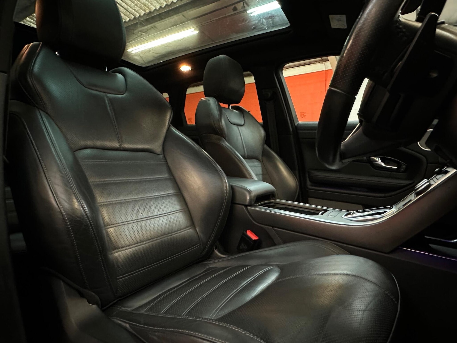 Used Land Rover Range Rover Evoque 2018 for sale - 76377266: Photo 11