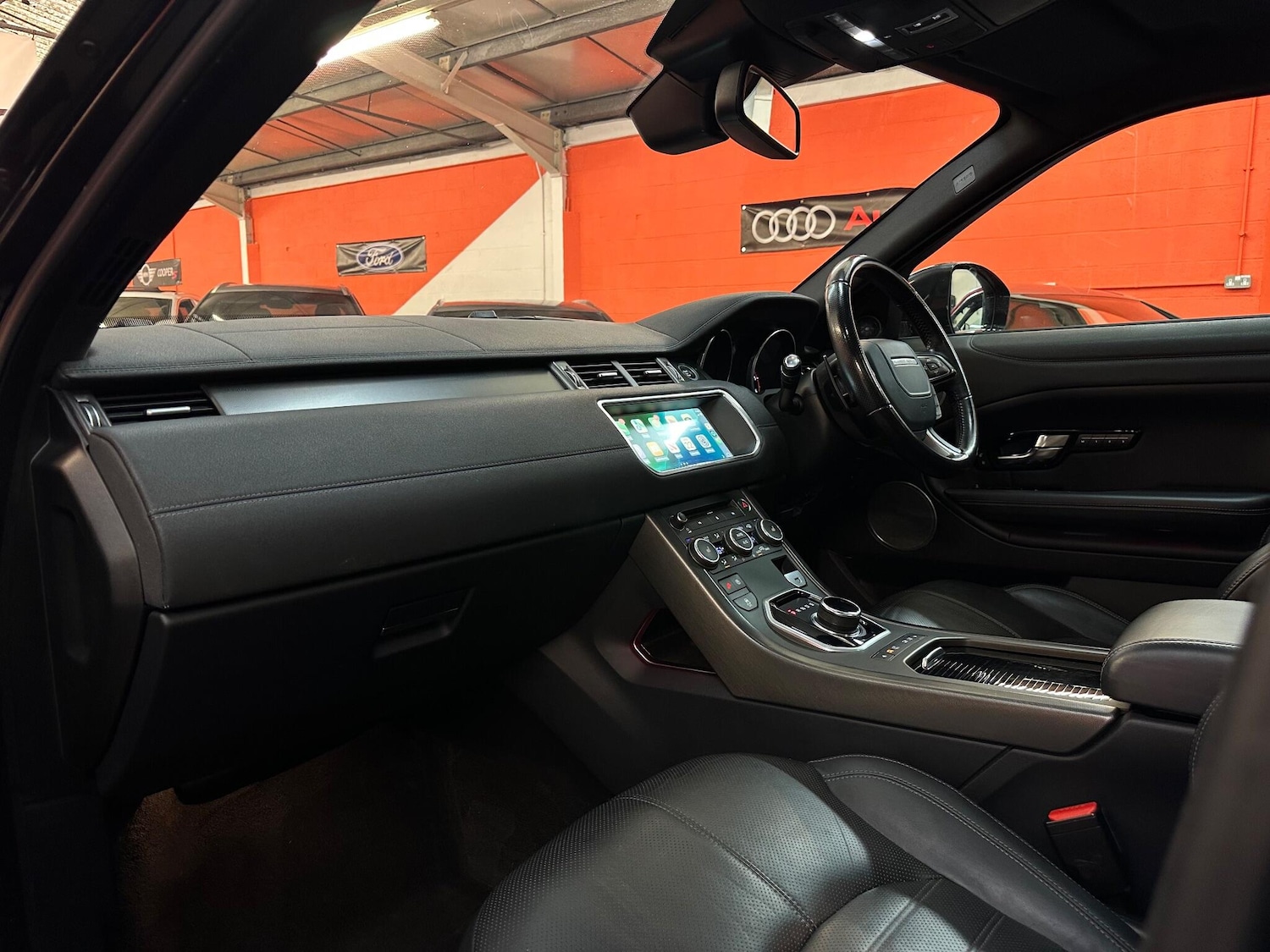 Used Land Rover Range Rover Evoque 2018 for sale - 76377266: Photo 12