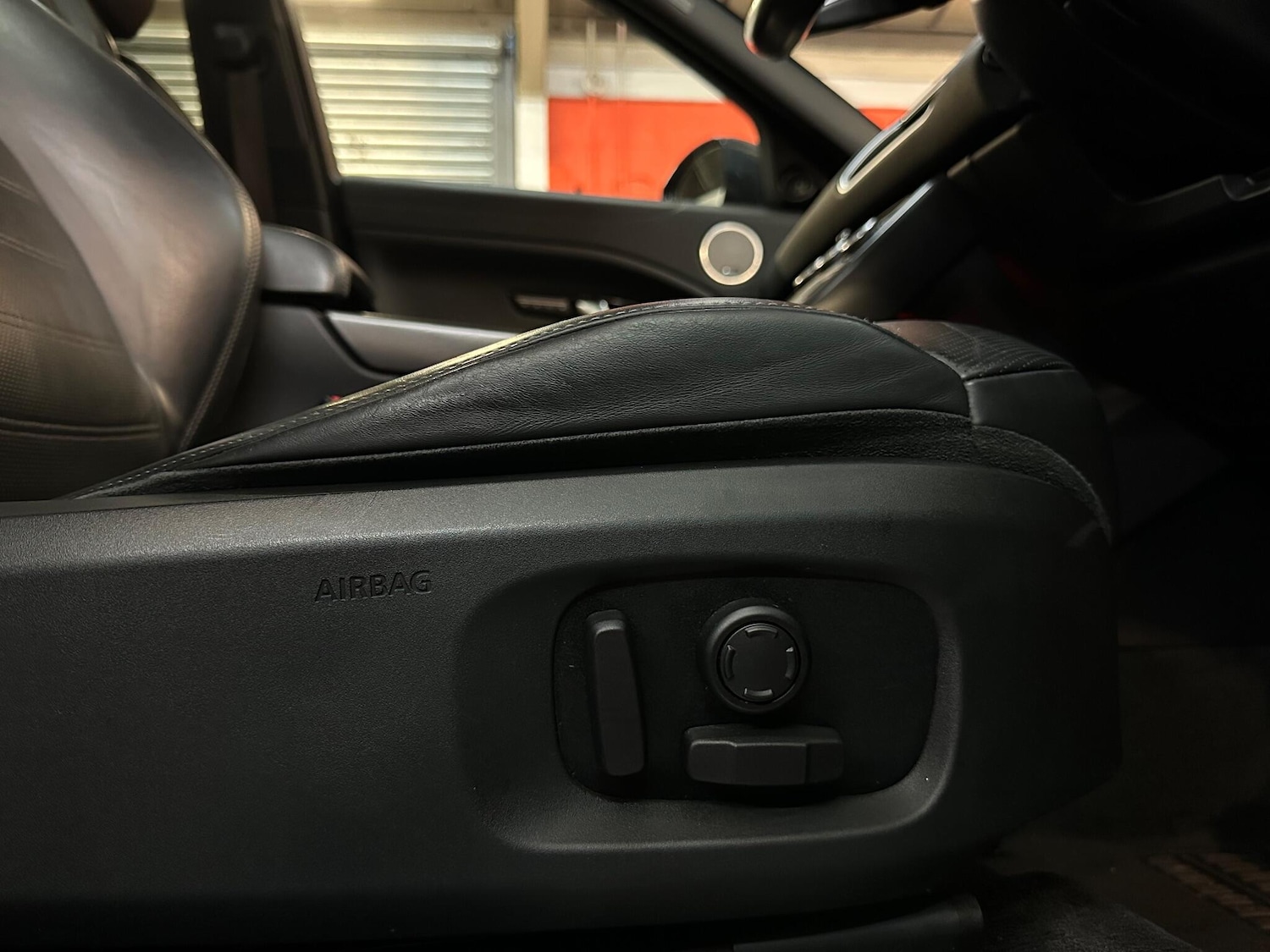 Used Land Rover Range Rover Evoque 2018 for sale - 76377266: Photo 30