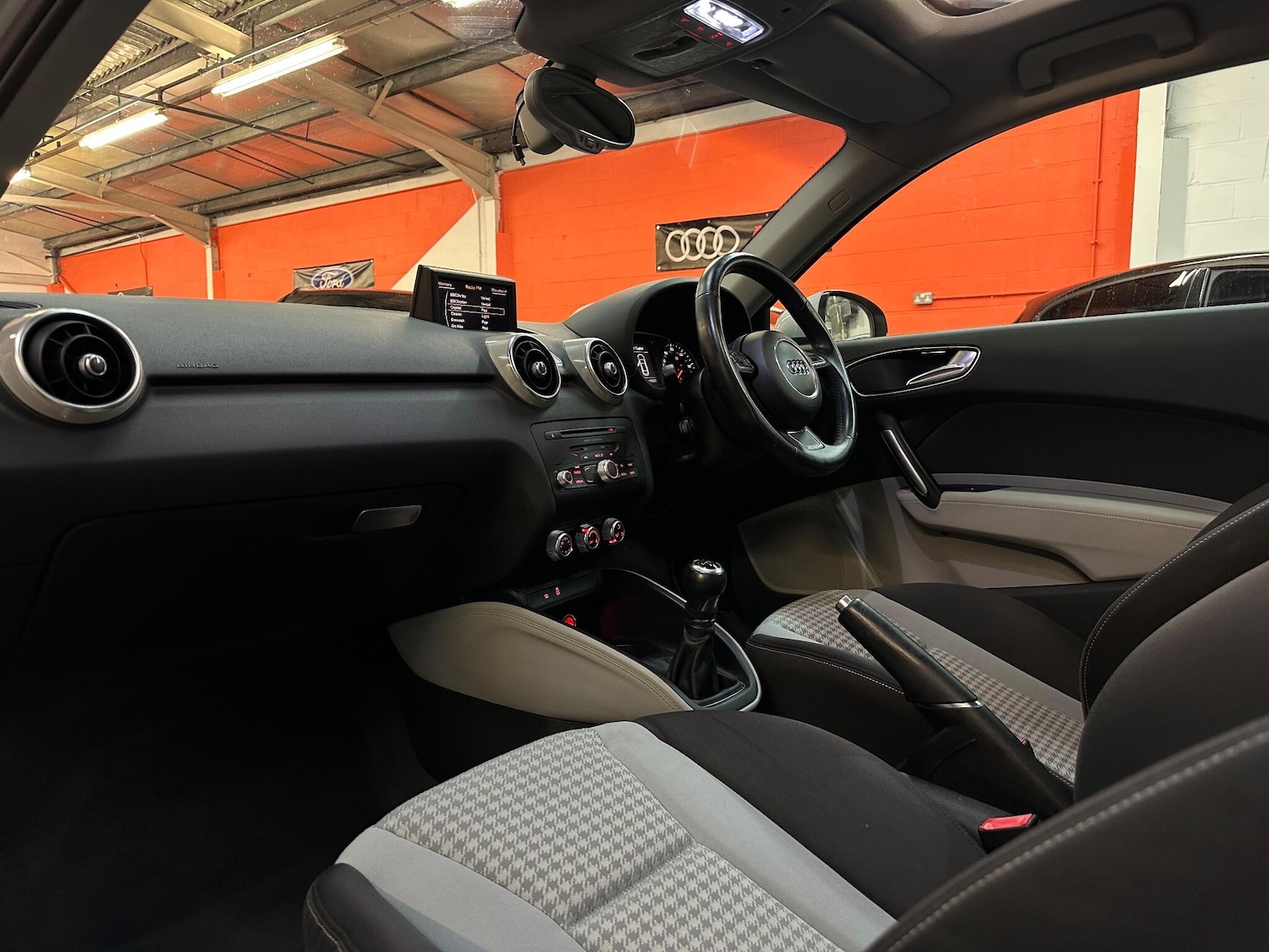 Used Audi A1 for sale - 77237703: Photo 17