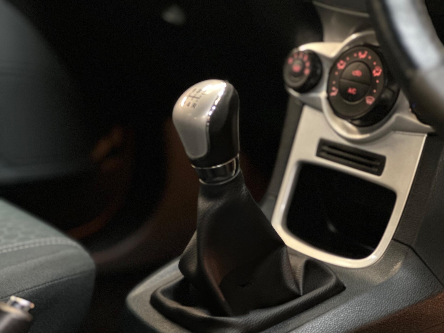 Used Ford Fiesta 2009 for sale - 76409071: Photo 21