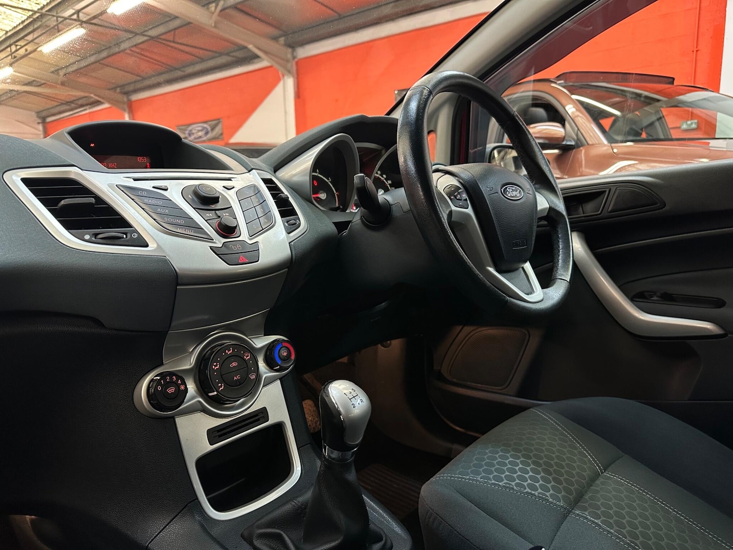 Used Ford Fiesta 2009 for sale - 76409071: Photo 23