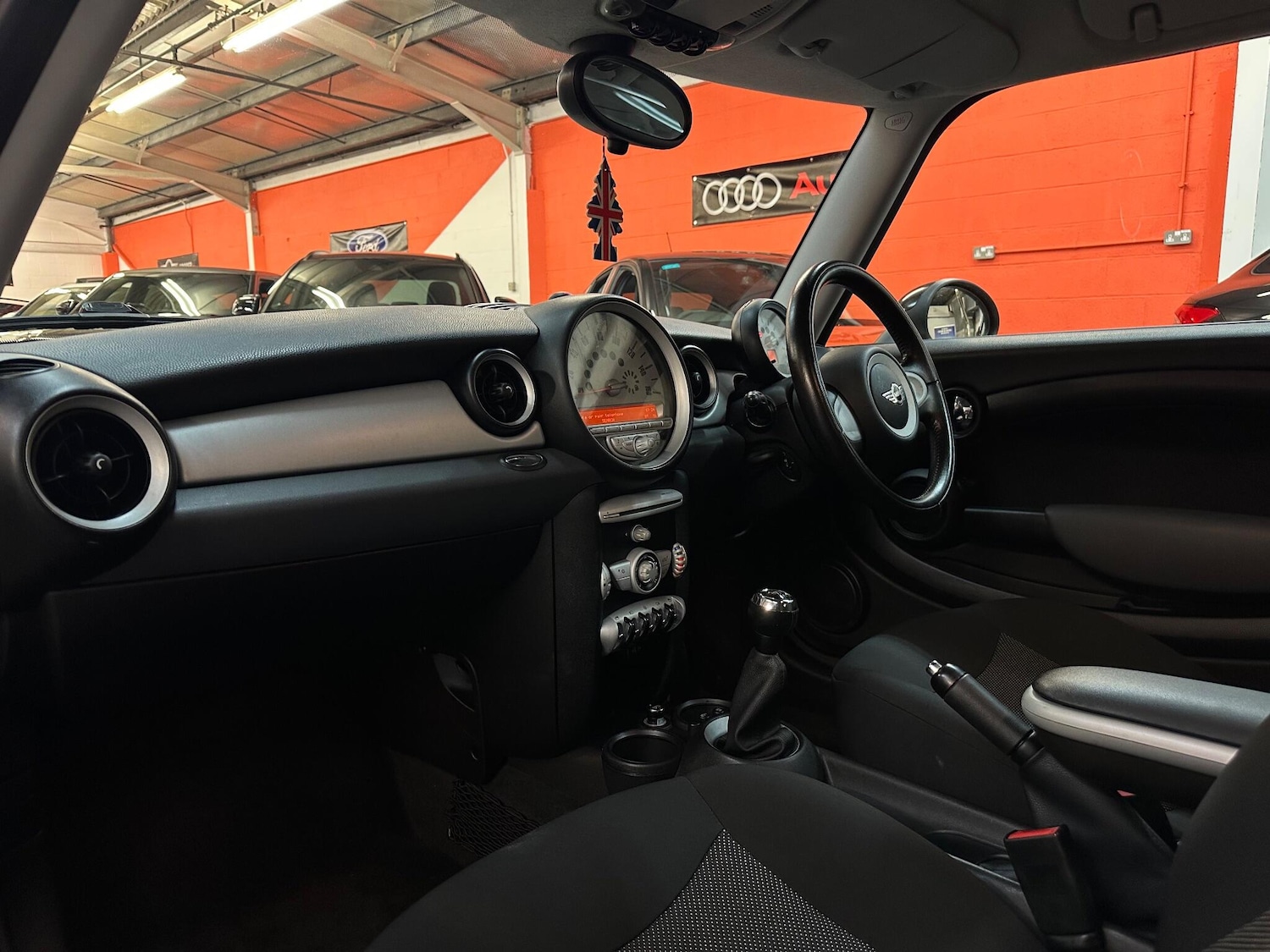 Used MINI Hatch 2010 for sale - 77016426: Photo 14