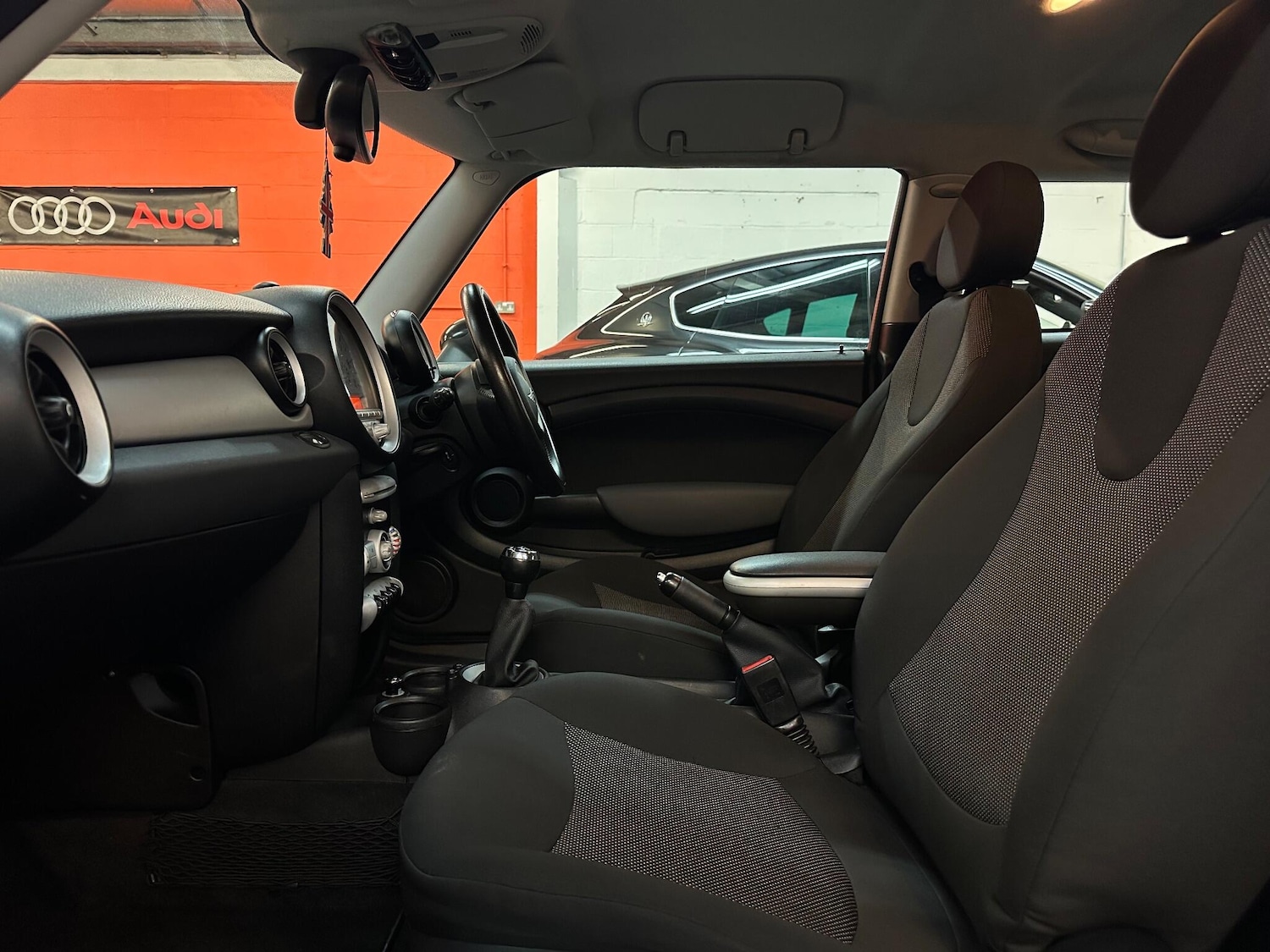 Used MINI Hatch 2010 for sale - 77016426: Photo 15