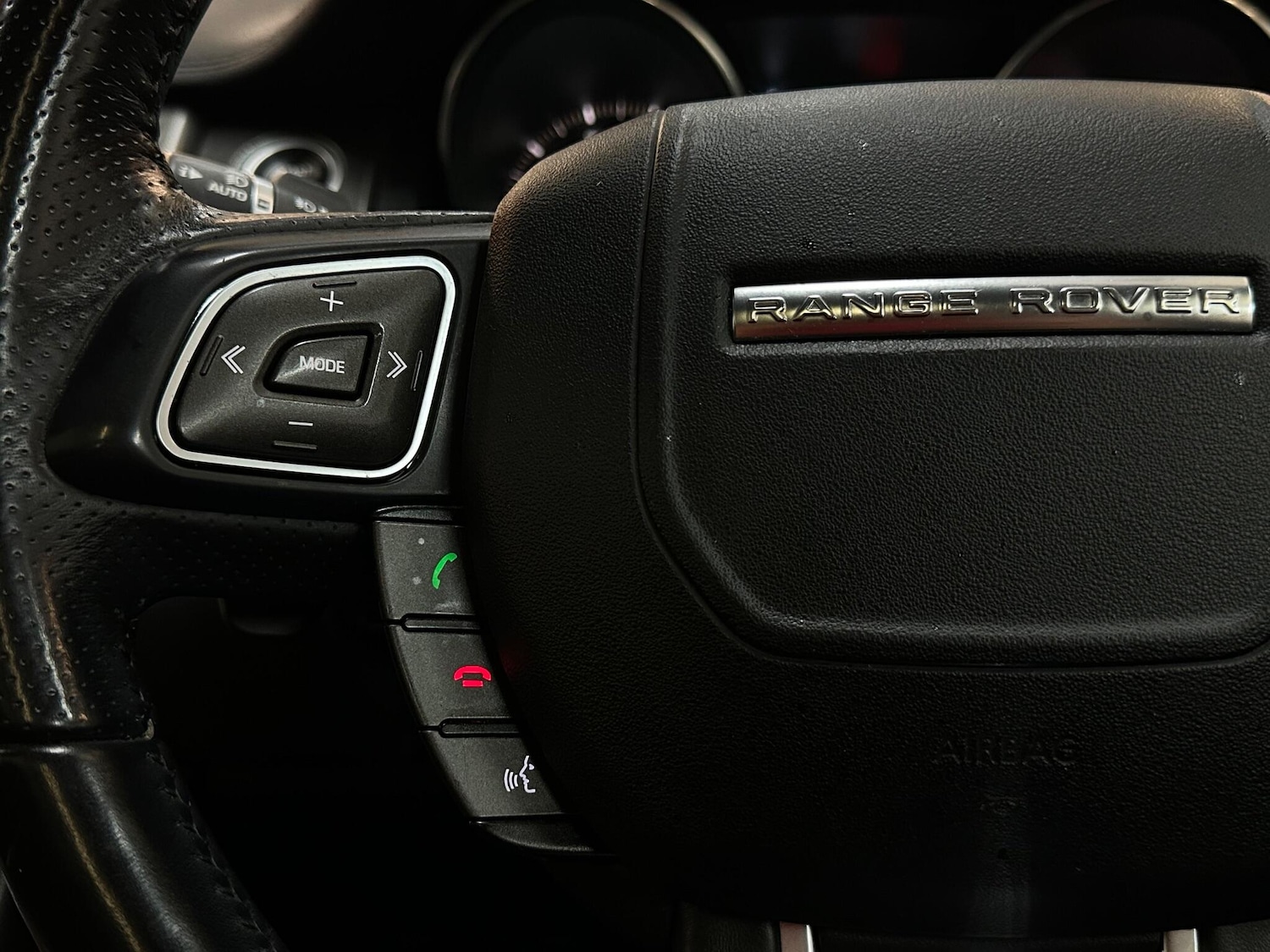 Used Land Rover Range Rover Evoque 2018 for sale - 76899116: Photo 32