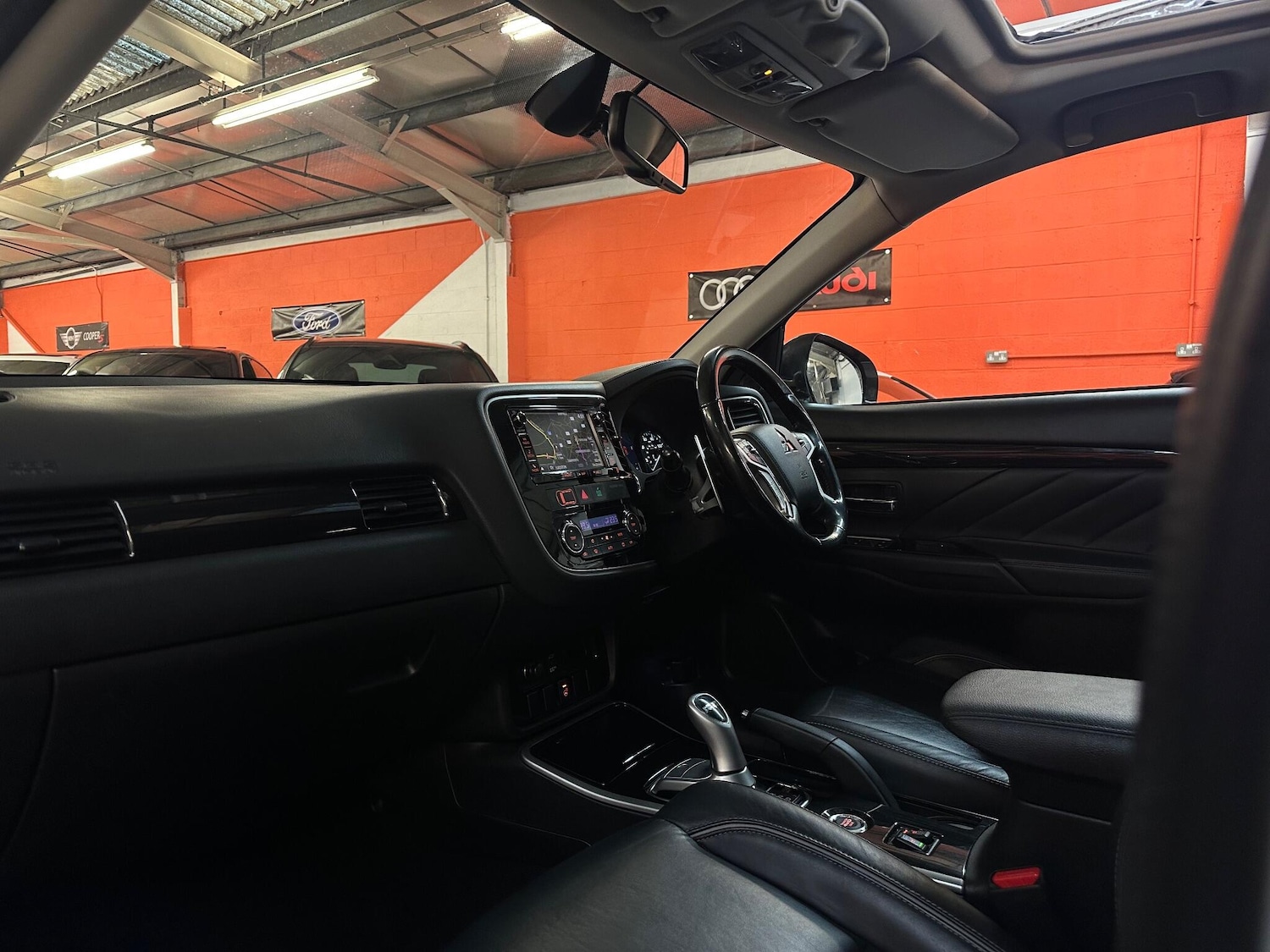 Used Mitsubishi Outlander 2016 for sale - 77175885: Photo 15