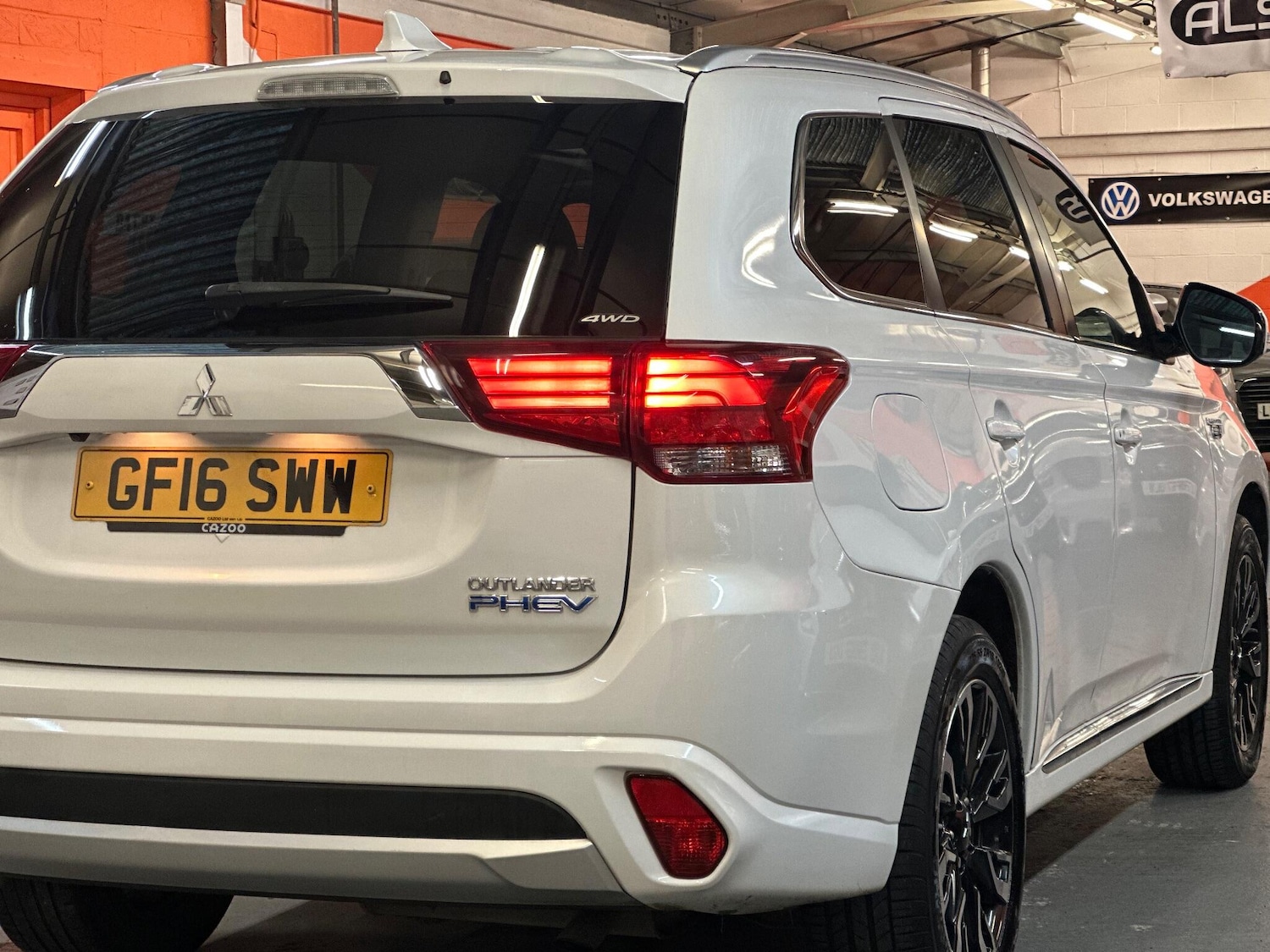 Used Mitsubishi Outlander 2016 for sale - 77175885: Photo 42