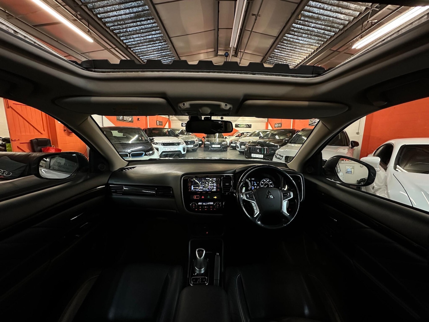 Used Mitsubishi Outlander 2016 for sale - 77175885: Photo 46