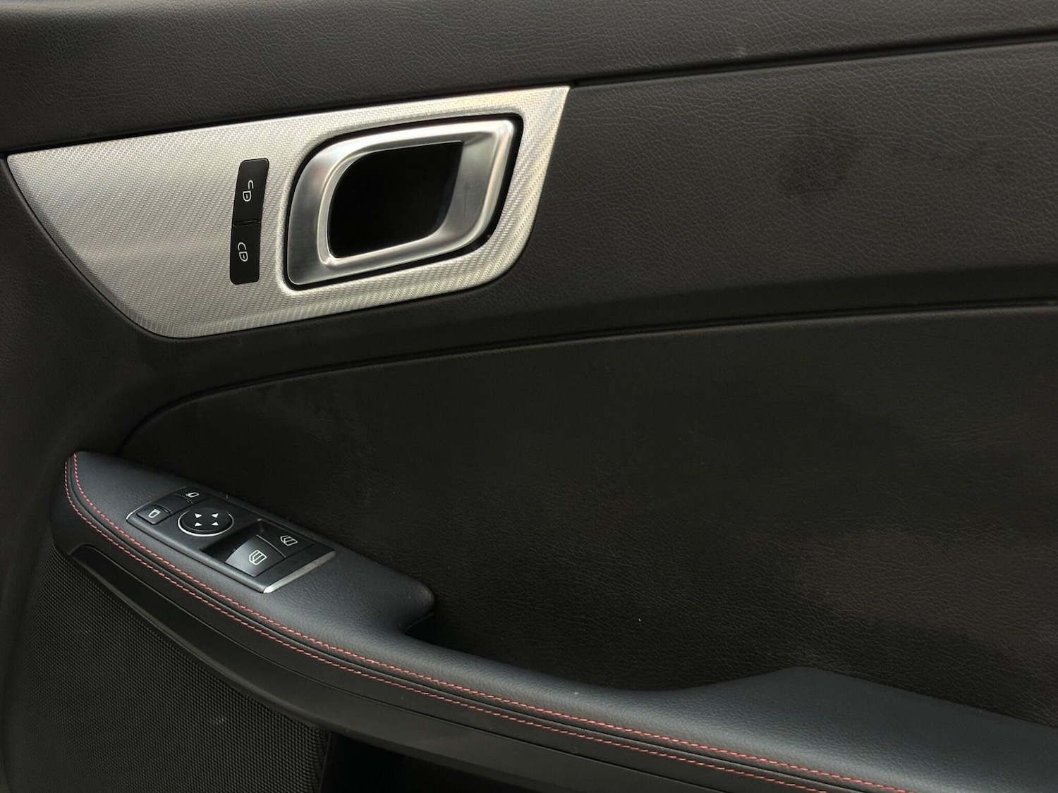 Used Mercedes-Benz SLC for sale - 77925655: Photo 31