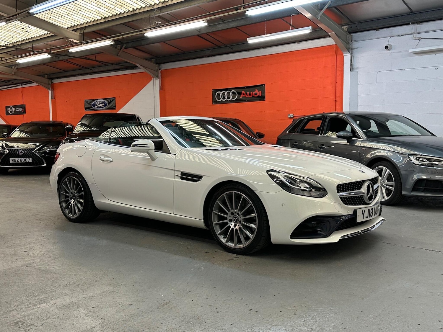 Used Mercedes-Benz SLC for sale - 77925655: Photo 4
