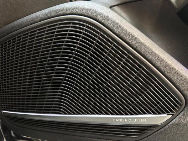 Used Audi A4 2017 for sale - 76247353: Photo 41