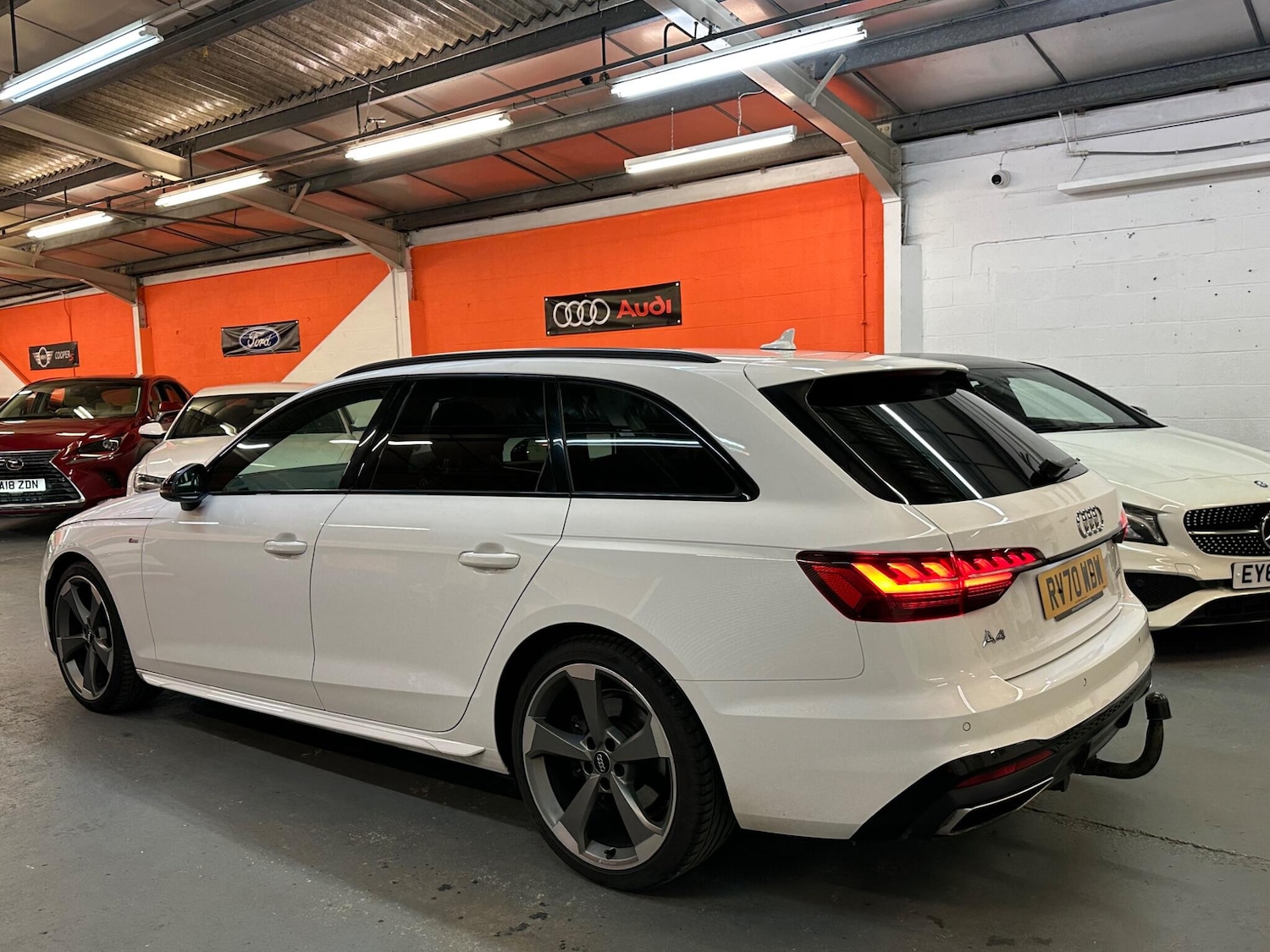 Used Audi A4 Avant for sale - 78048249: Photo 8