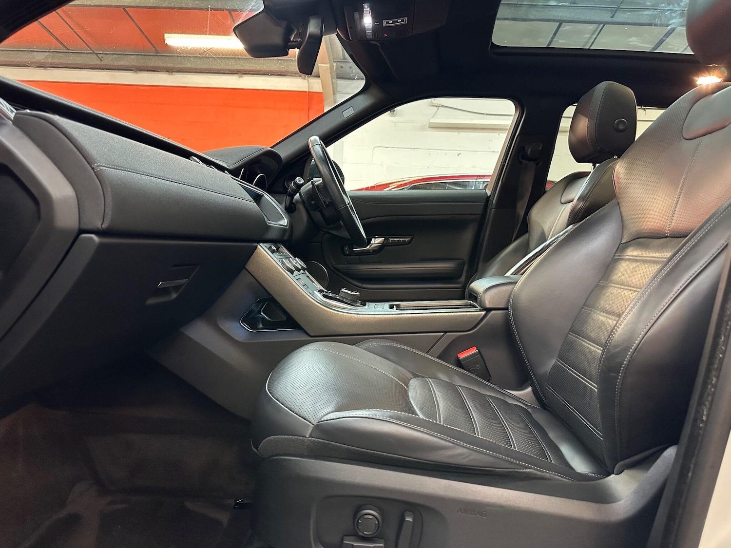 Used Land Rover Range Rover Evoque 2018 for sale - 76457642: Photo 14