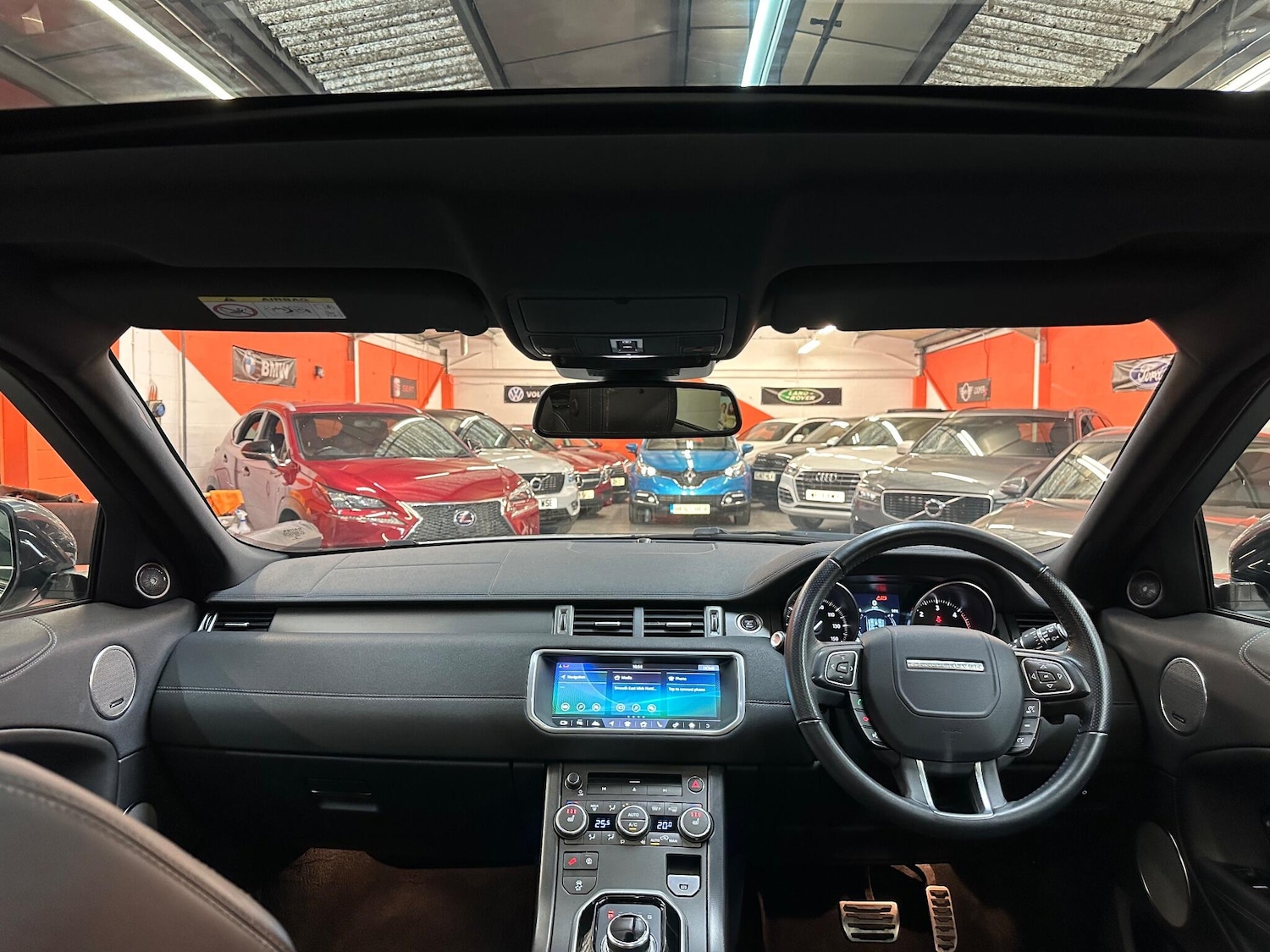 Used Land Rover Range Rover Evoque 2018 for sale - 76457642: Photo 41