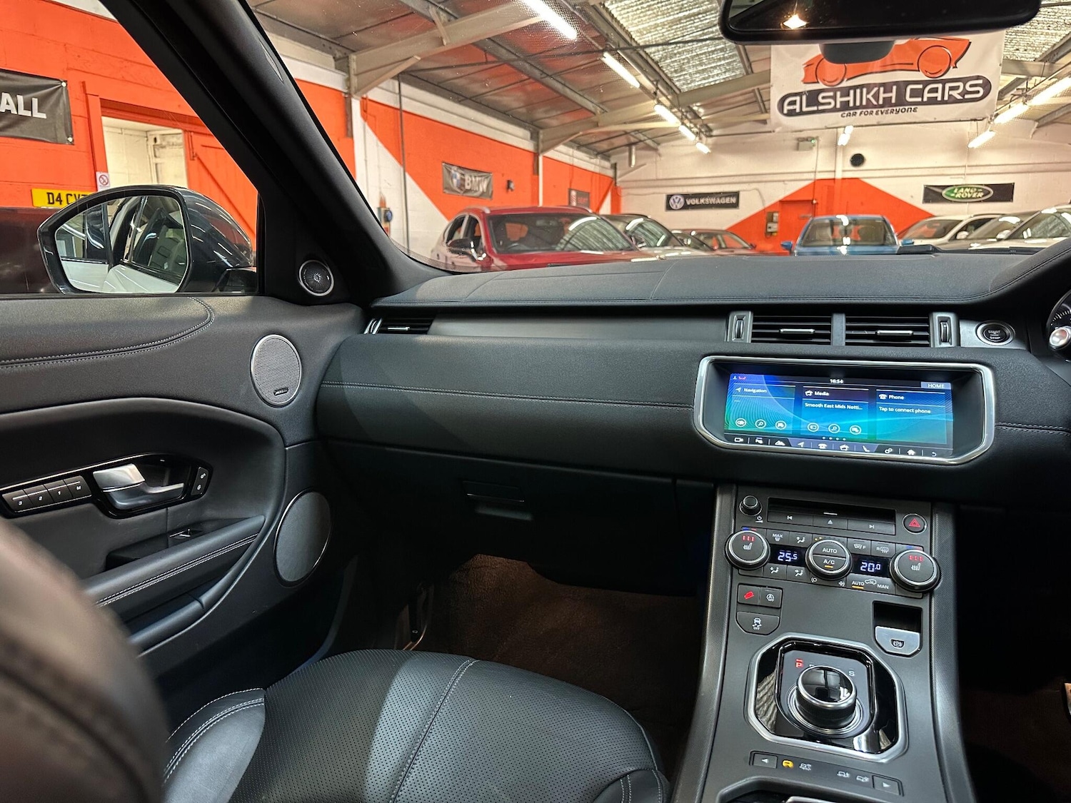 Used Land Rover Range Rover Evoque 2018 for sale - 76457642: Photo 42