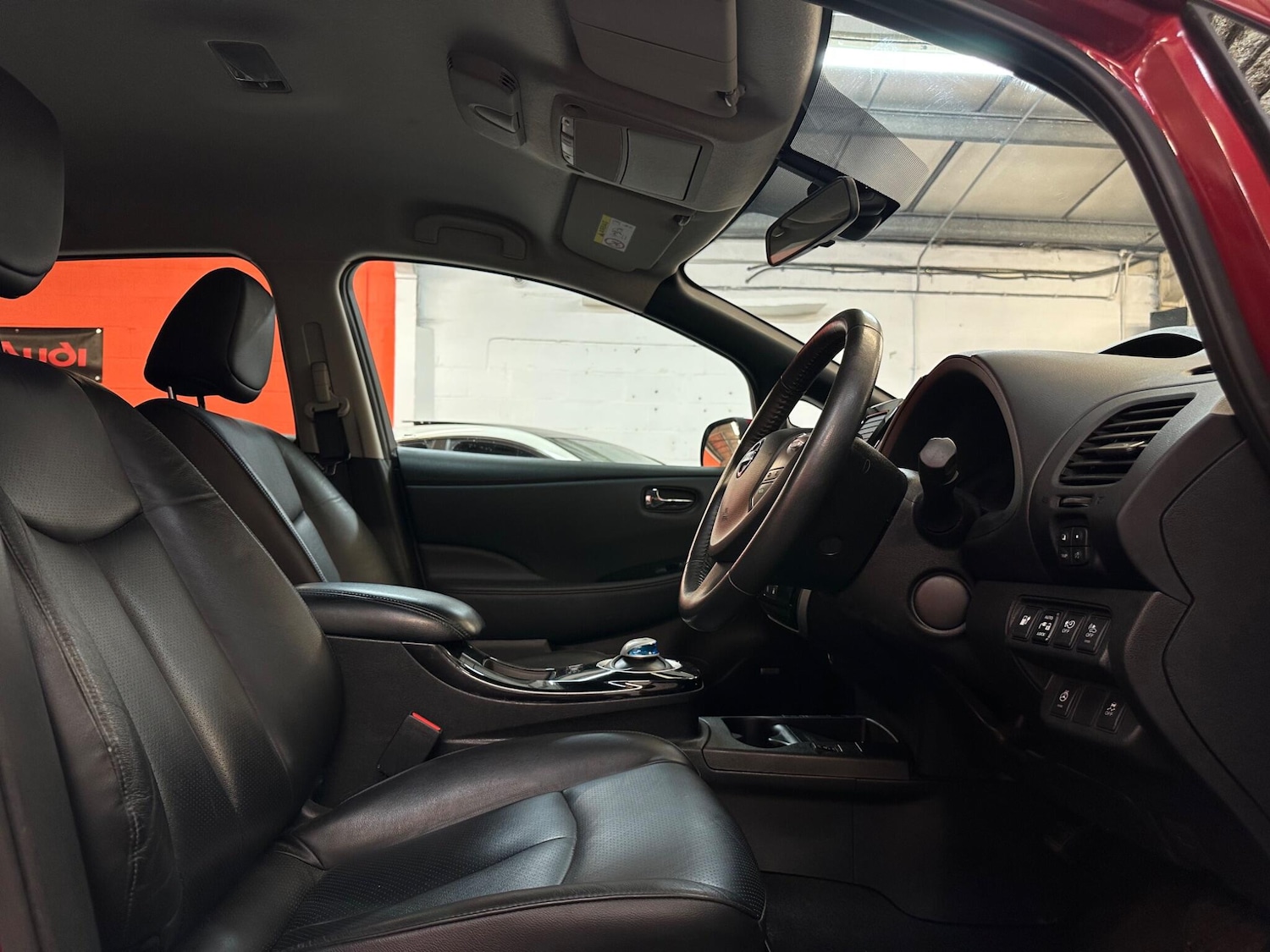 Used Nissan Leaf 2017 for sale - 78086944: Photo 10