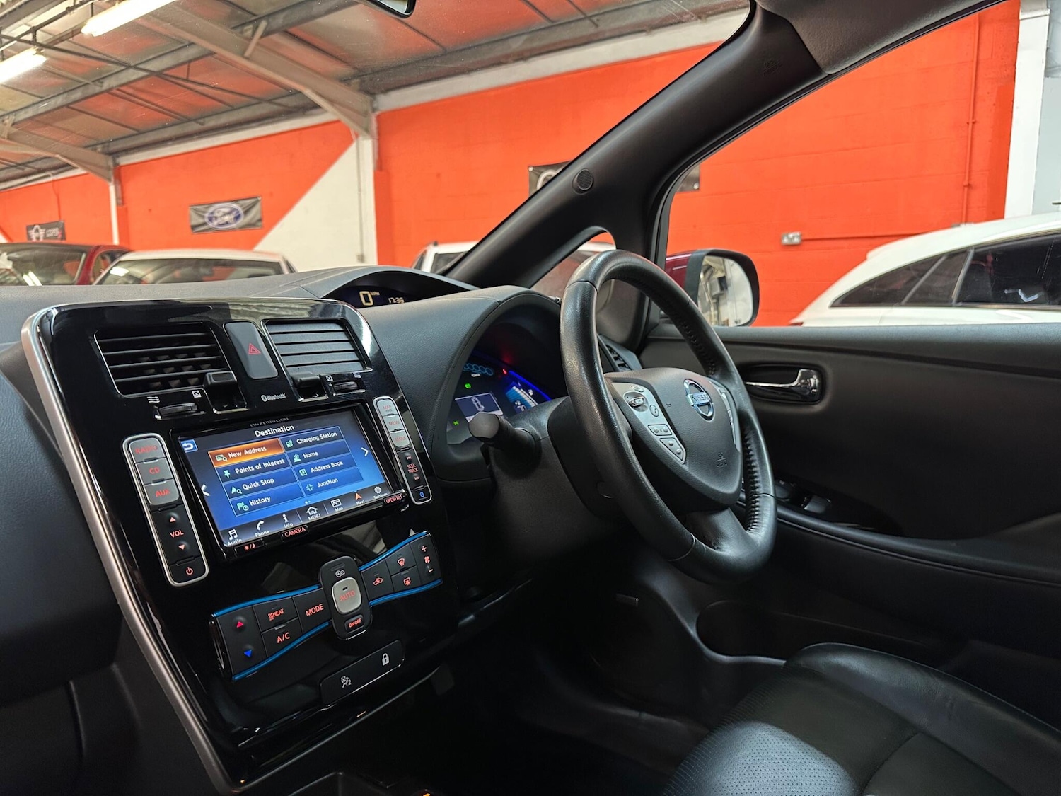 Used Nissan Leaf 2017 for sale - 78086944: Photo 23