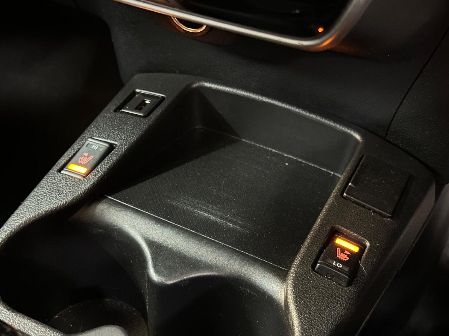 Used Nissan Leaf 2017 for sale - 78086944: Photo 32