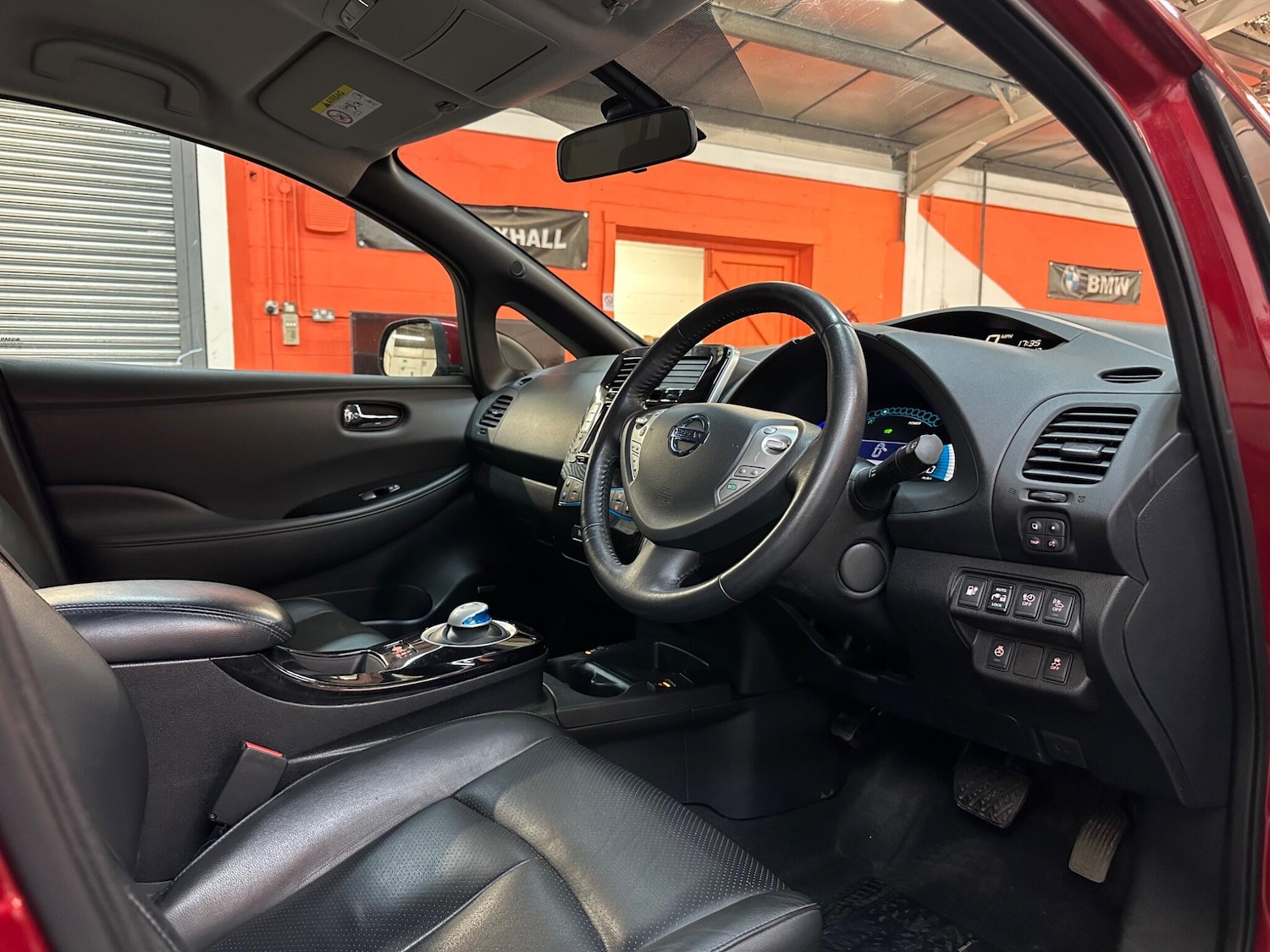 Used Nissan Leaf 2017 for sale - 78086944: Photo 9