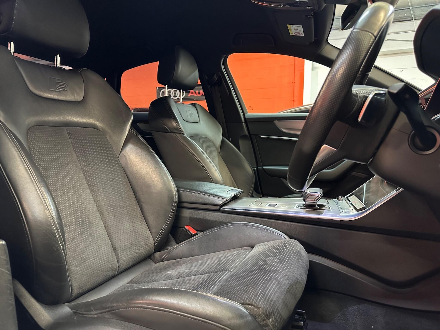 Used Audi A6 Saloon for sale - 77684312: Photo 11