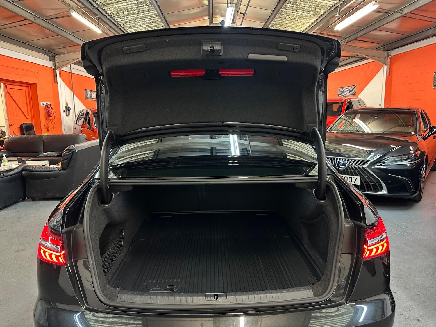 Used Audi A6 Saloon for sale - 77684312: Photo 19