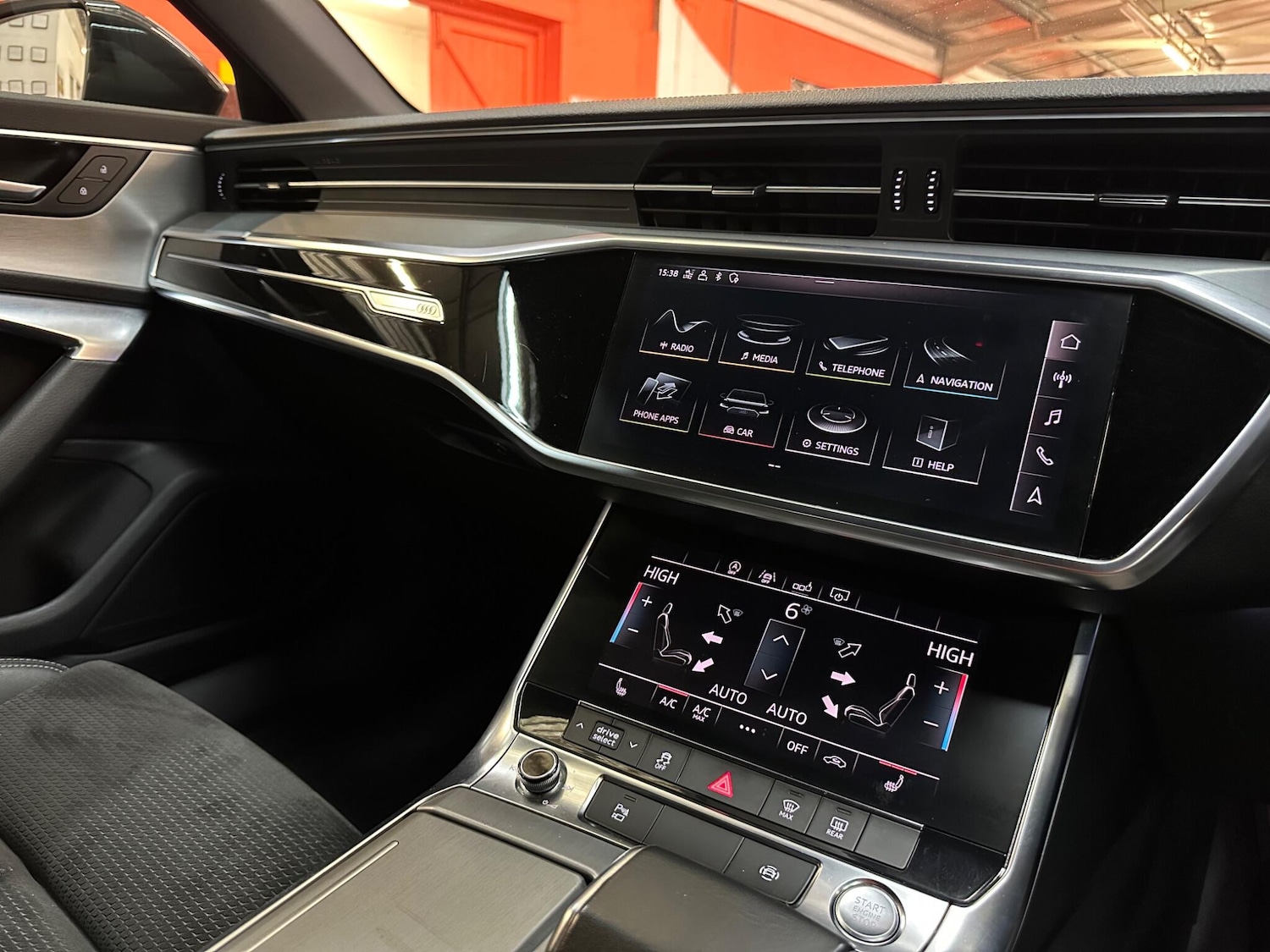 Used Audi A6 Saloon for sale - 77684312: Photo 22