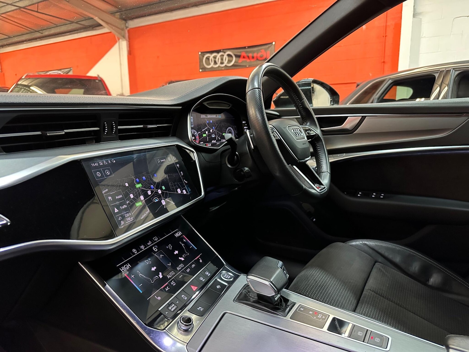 Used Audi A6 Saloon for sale - 77684312: Photo 23