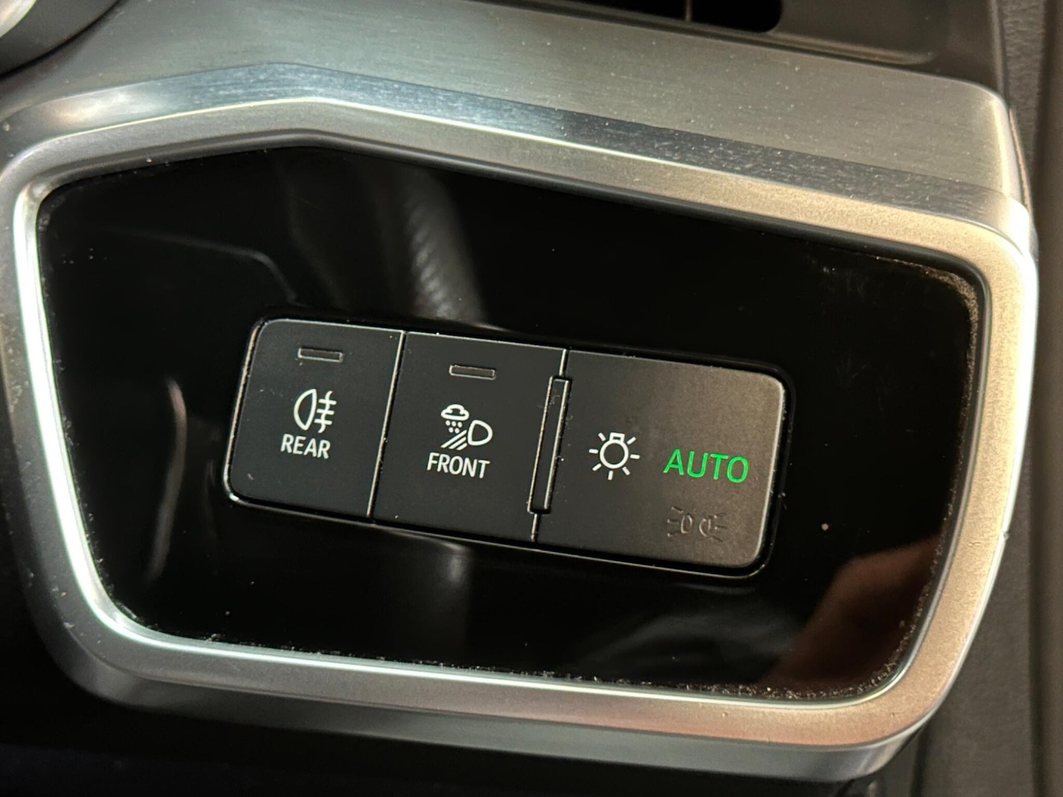 Used Audi A6 Saloon for sale - 77684312: Photo 35