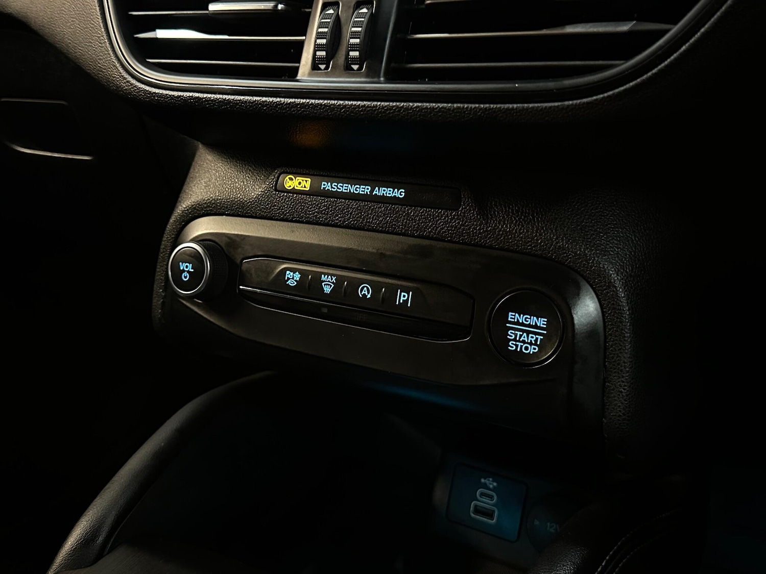 Used Ford Focus for sale - 77425044: Photo 26