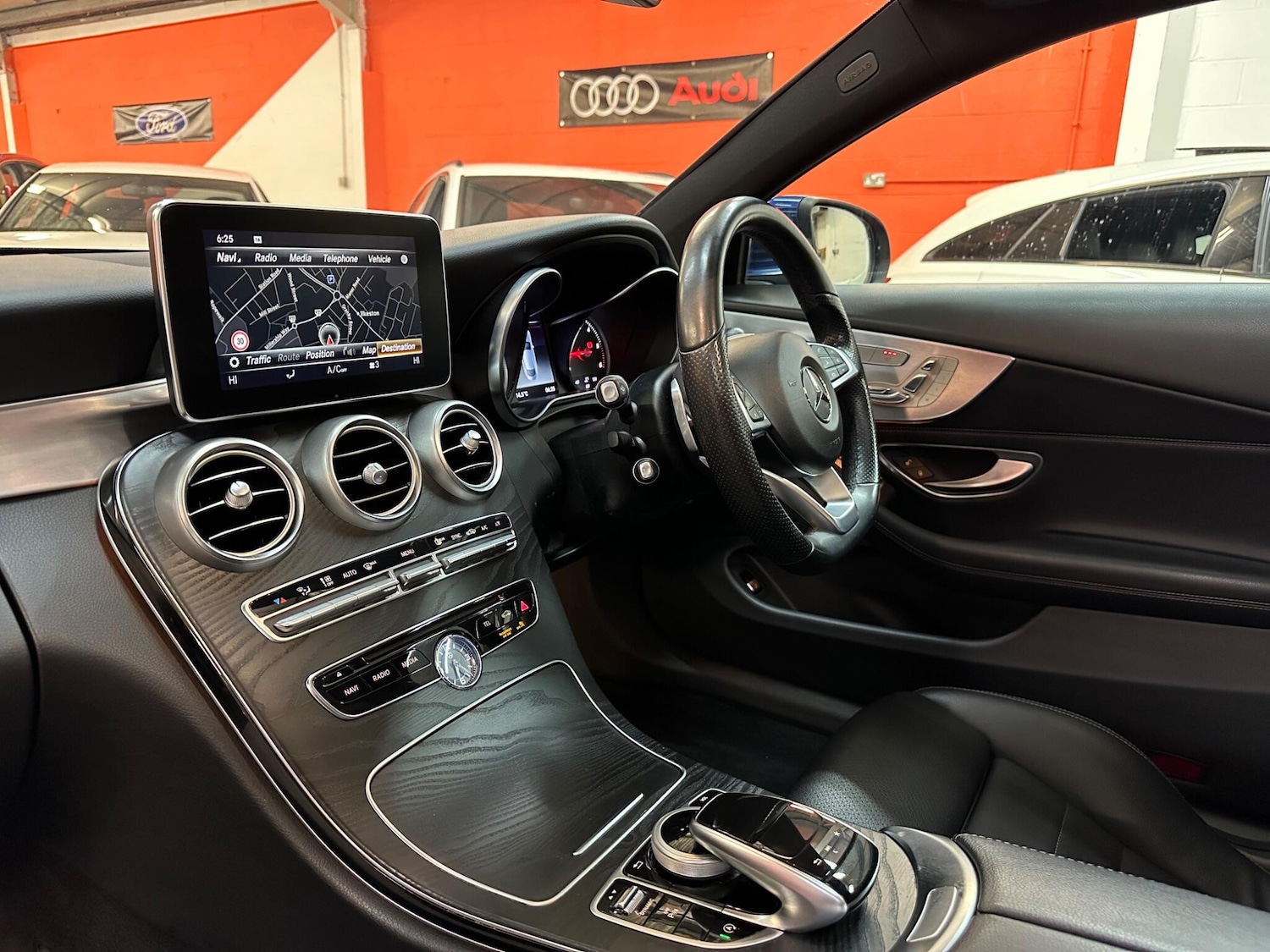 Used Mercedes-Benz C Class 2018 for sale - 78086575: Photo 23