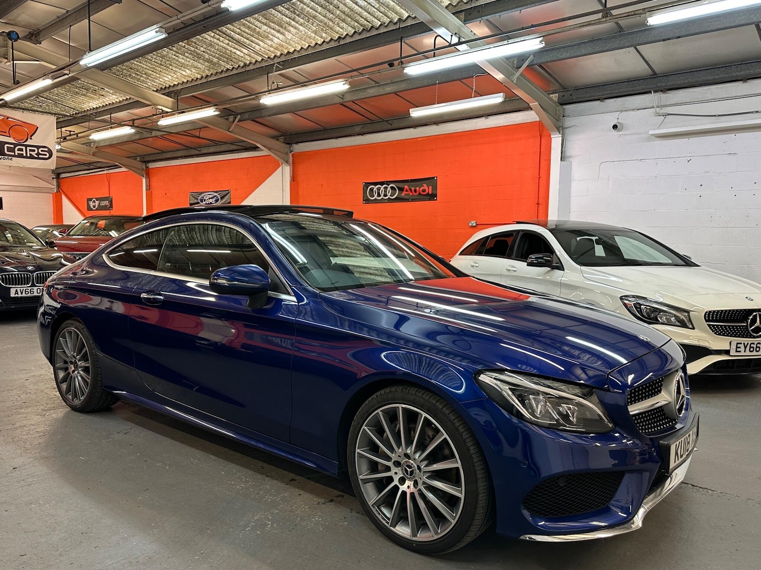 Used Mercedes-Benz C Class 2018 for sale - 78086575: Photo 4