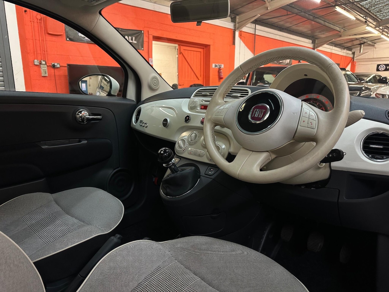 Used Fiat 500 2015 for sale - 76996456: Photo 11