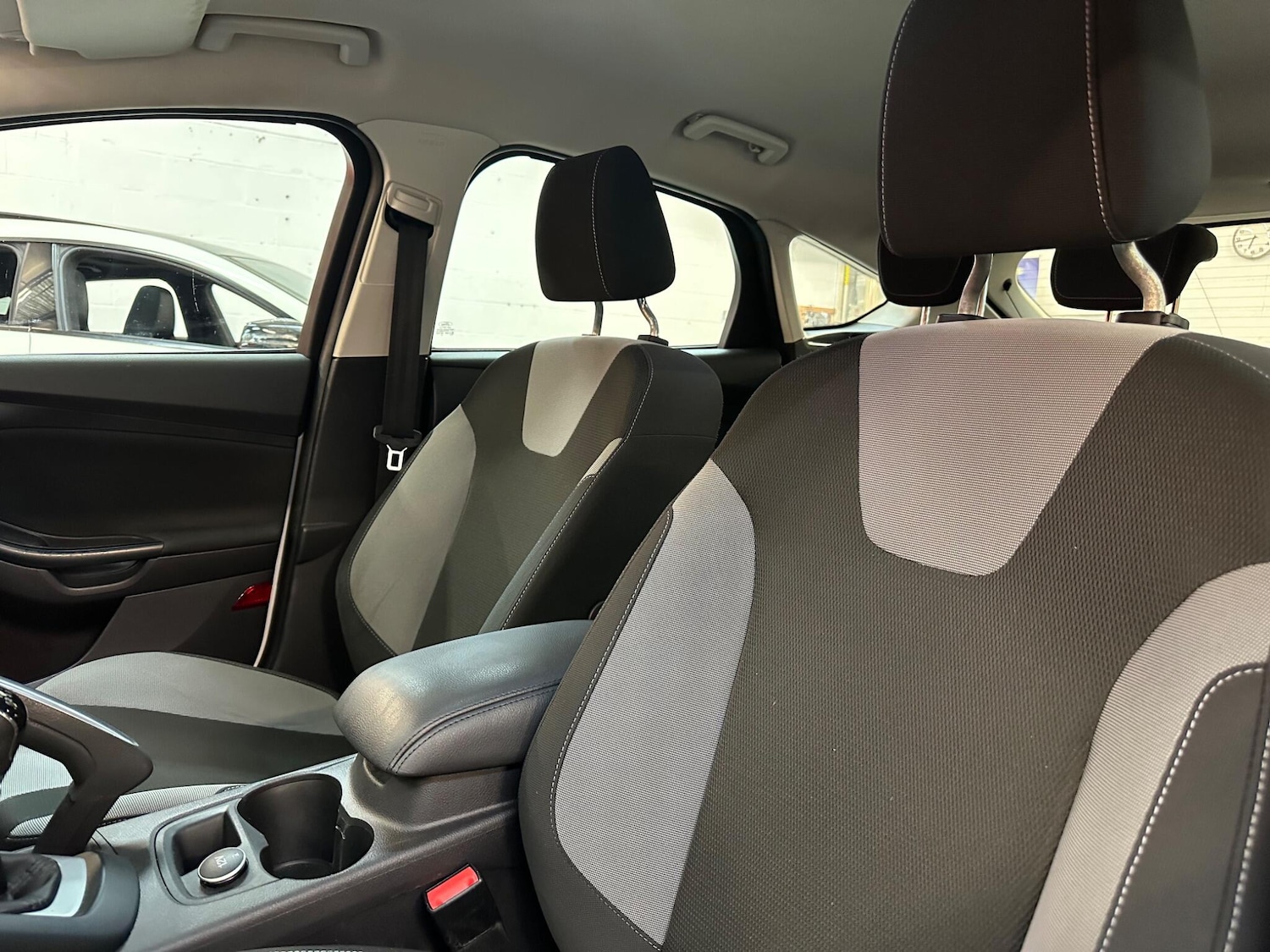 Used Ford Focus 2011 for sale - 78047198: Photo 15