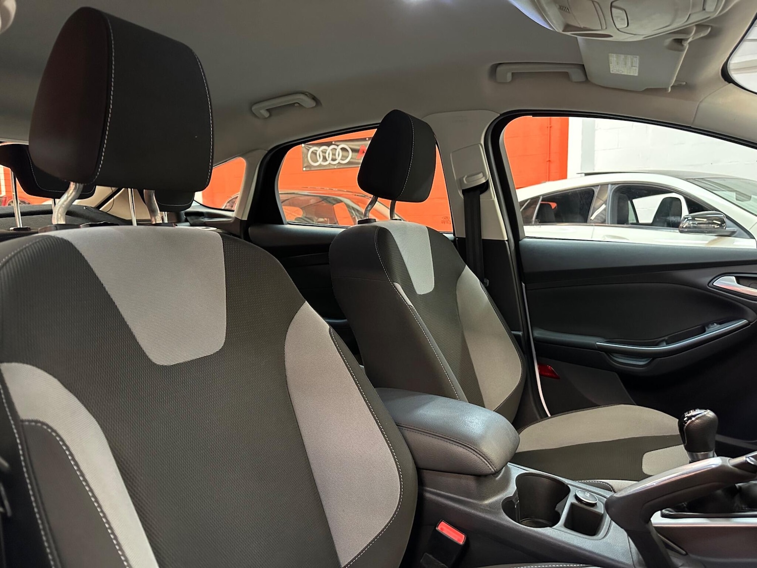 Used Ford Focus 2011 for sale - 78047198: Photo 16