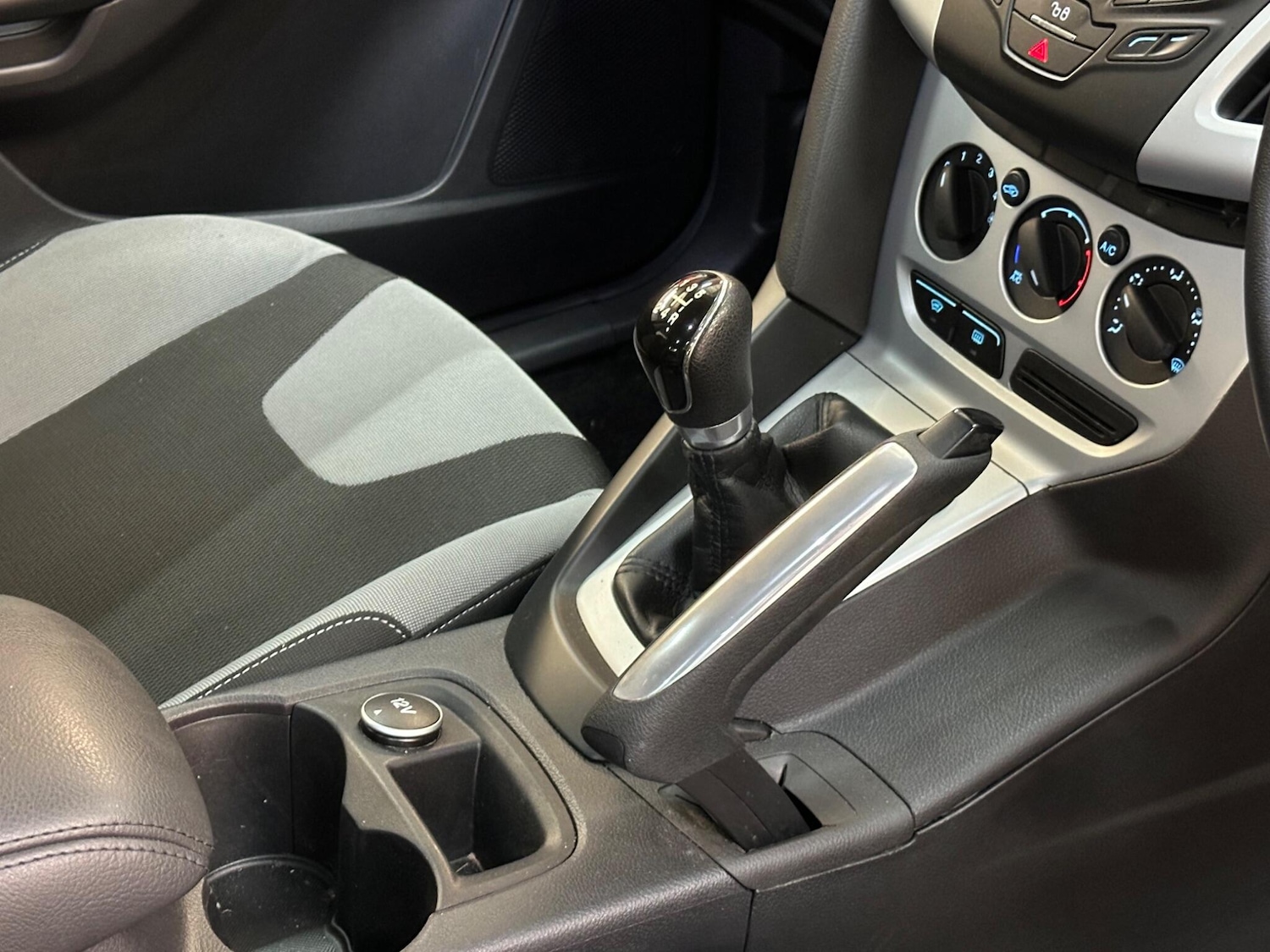 Used Ford Focus 2011 for sale - 78047198: Photo 20