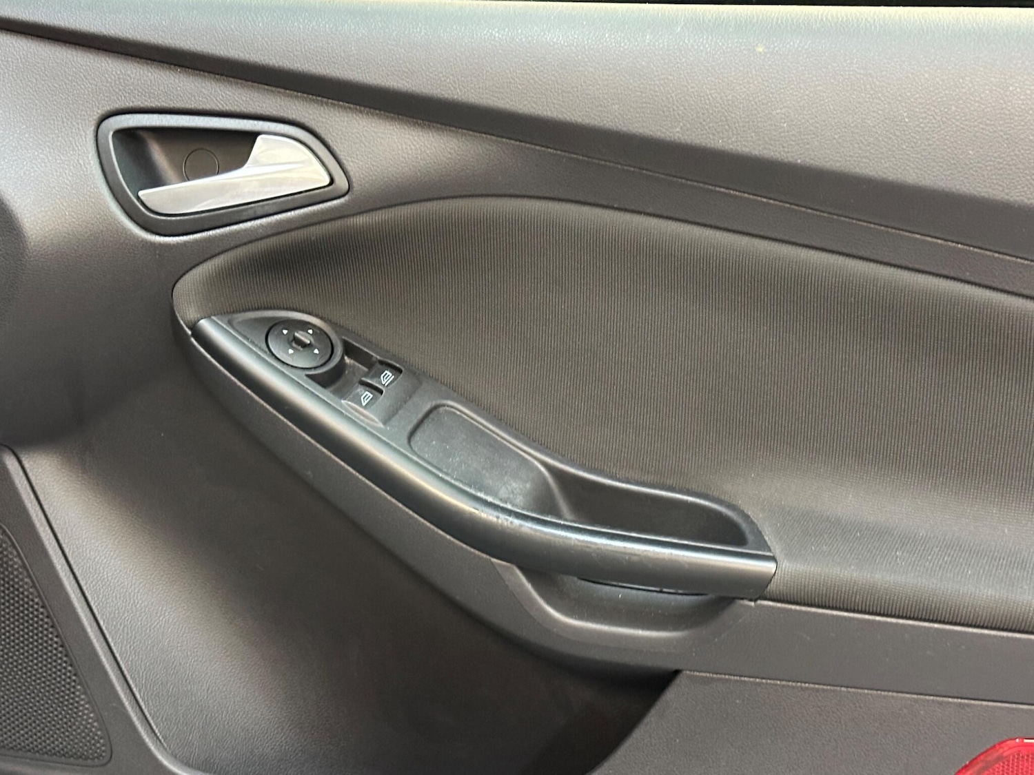 Used Ford Focus 2011 for sale - 78047198: Photo 30