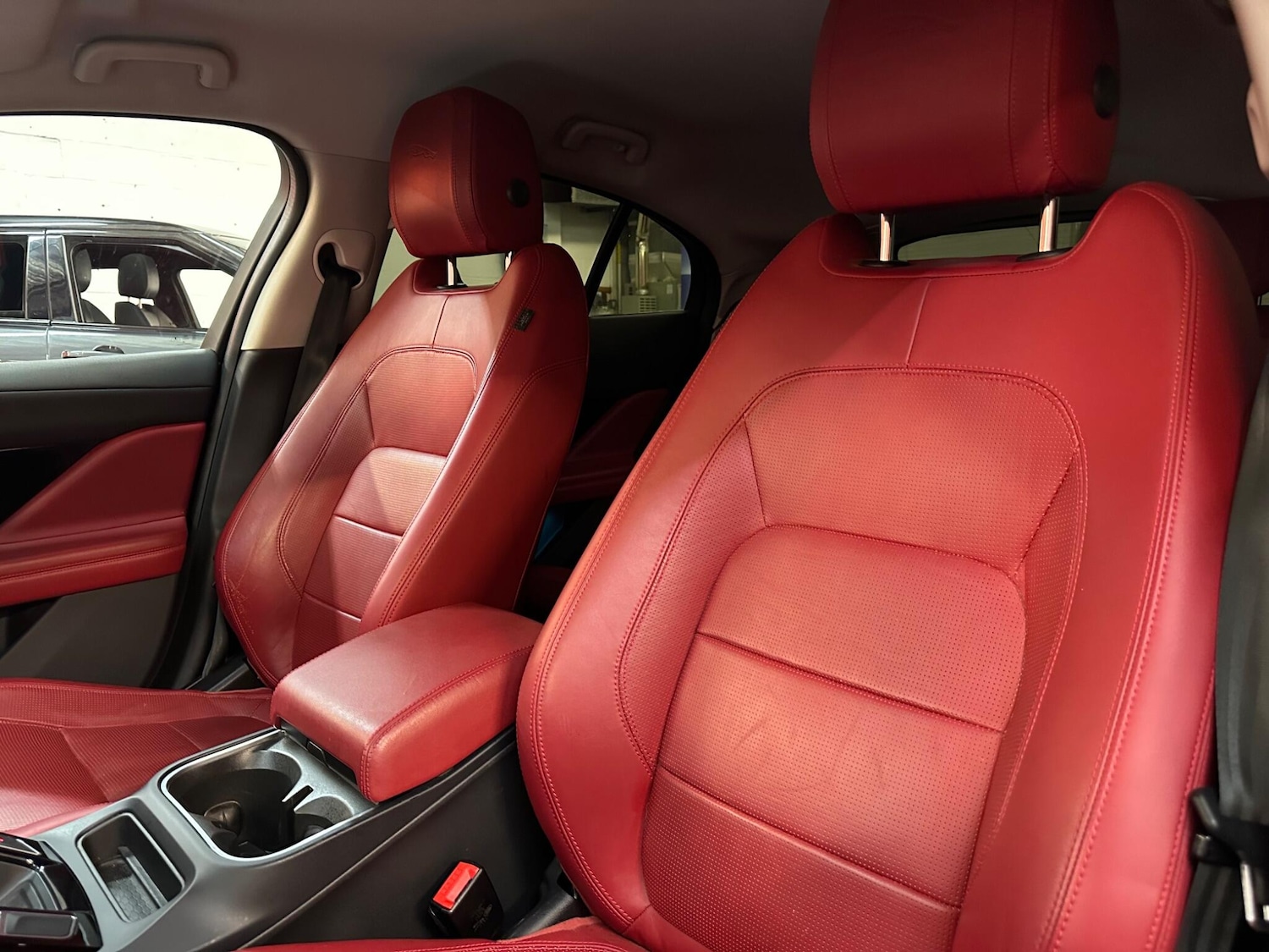 Used Jaguar I-Pace 2018 for sale - 78007652: Photo 3