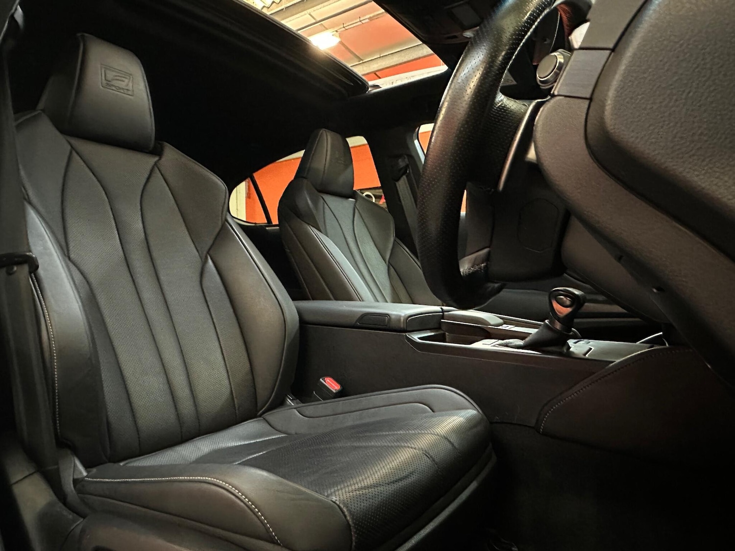 Used Lexus ES 2019 for sale - 76866119: Photo 14