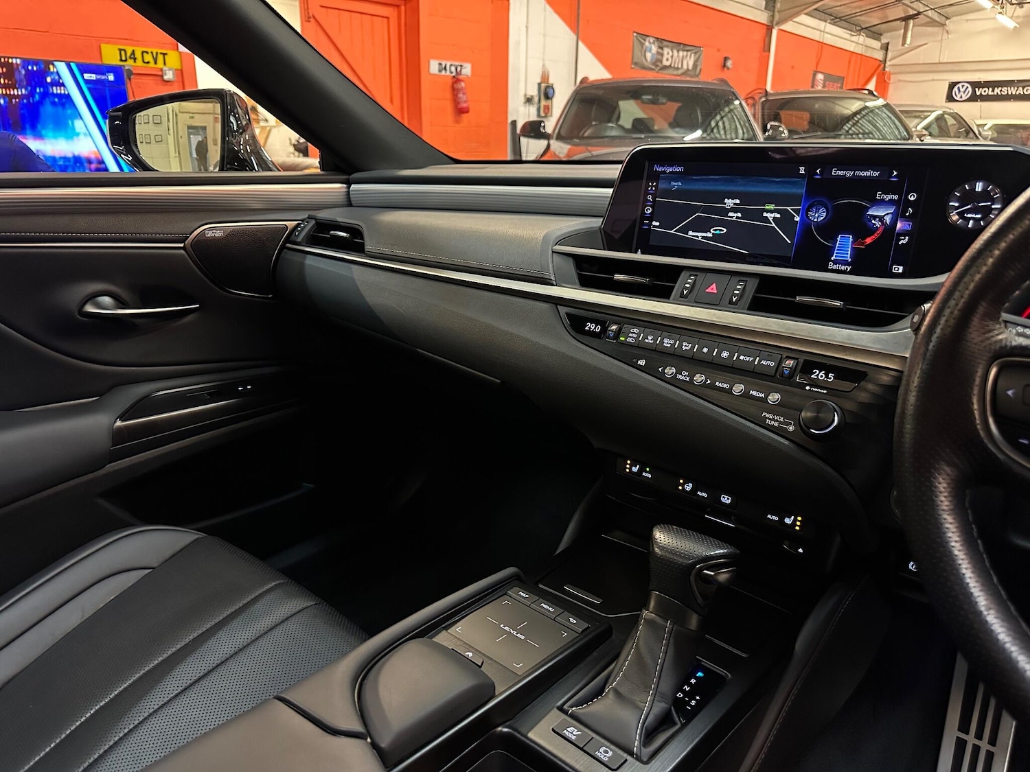 Used Lexus ES 2019 for sale - 76866119: Photo 21