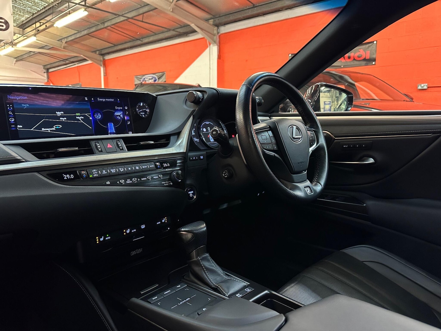Used Lexus ES 2019 for sale - 76866119: Photo 22